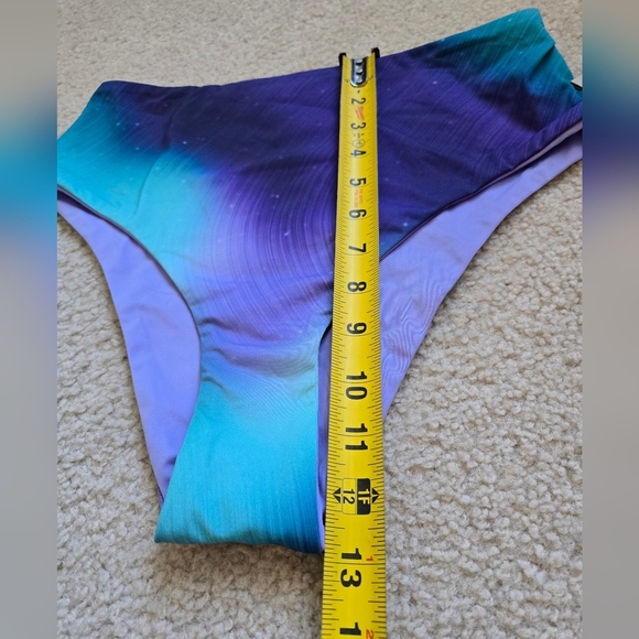 81. NWT Nike Aurora REVERSIBLE High Waist BIKINI Bottom Size Medium - Picture 6 of 11